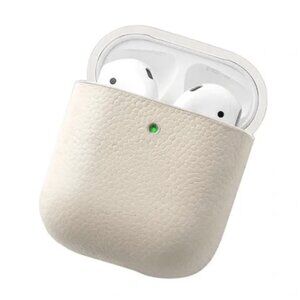 Courant Vegan Leather Airpods Case in Bone (BNIB / BNWT)